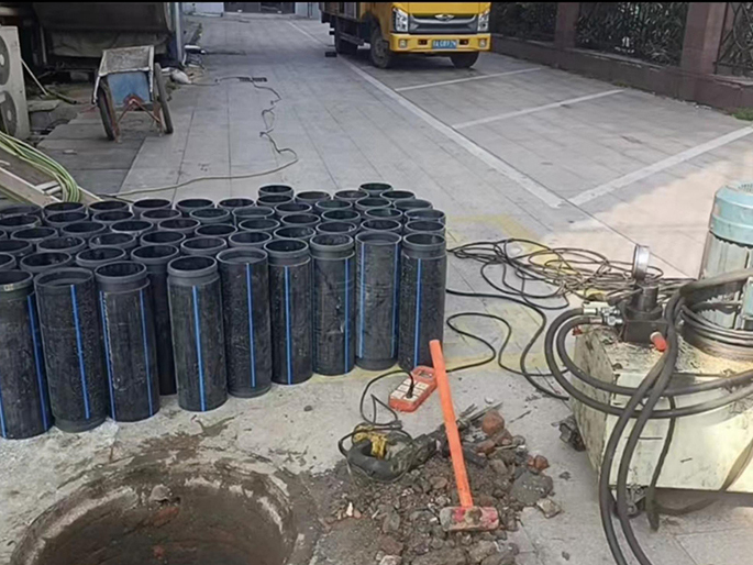 沙洋PE置换管厂家 DN315置换管 非开挖管短管置换